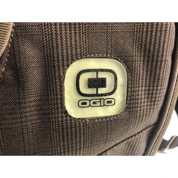 Ogio Brown Classification #03507 Key Clip Organizer Panel Shoulder/Messenger Bag - Picture 12 of 16